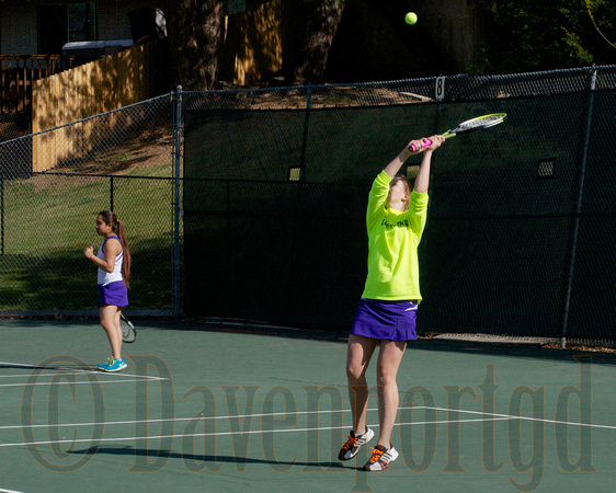 Girls_Tennis_2014 17